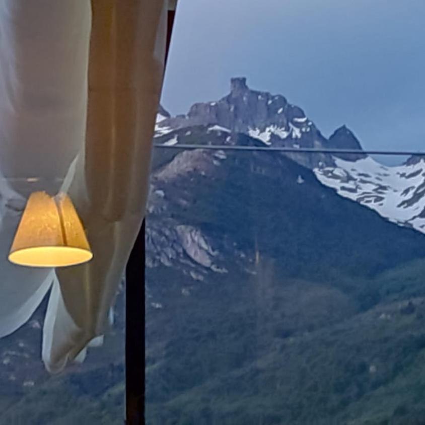 Refugio Los Cipreses Hotel Futaleufú Exteriör bild