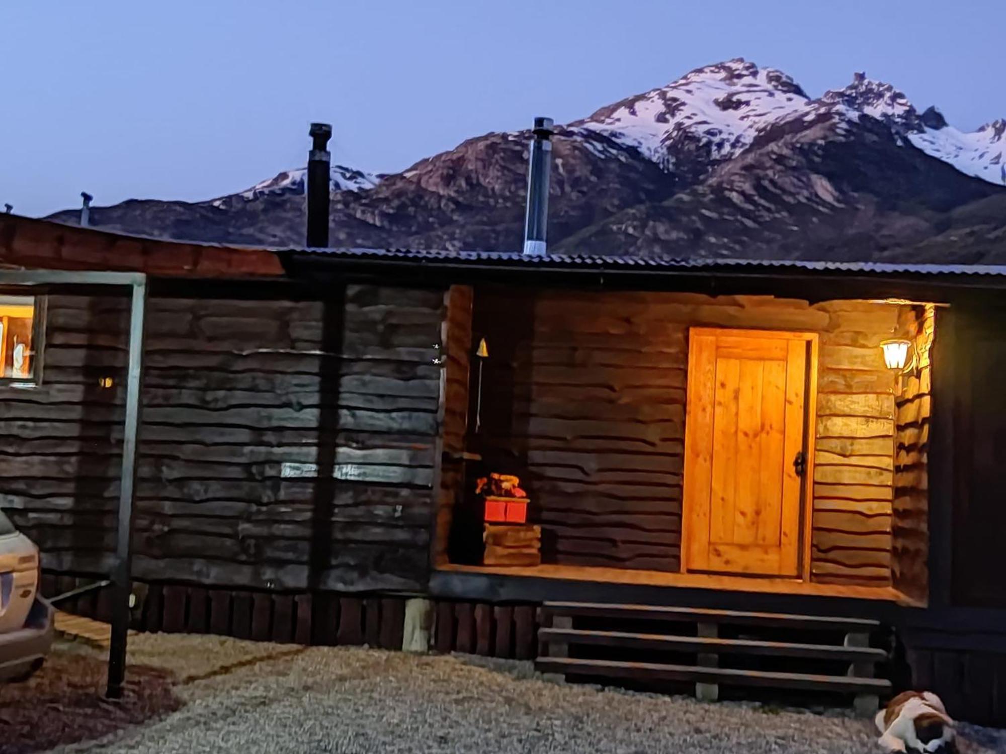 Refugio Los Cipreses Hotel Futaleufú Exteriör bild
