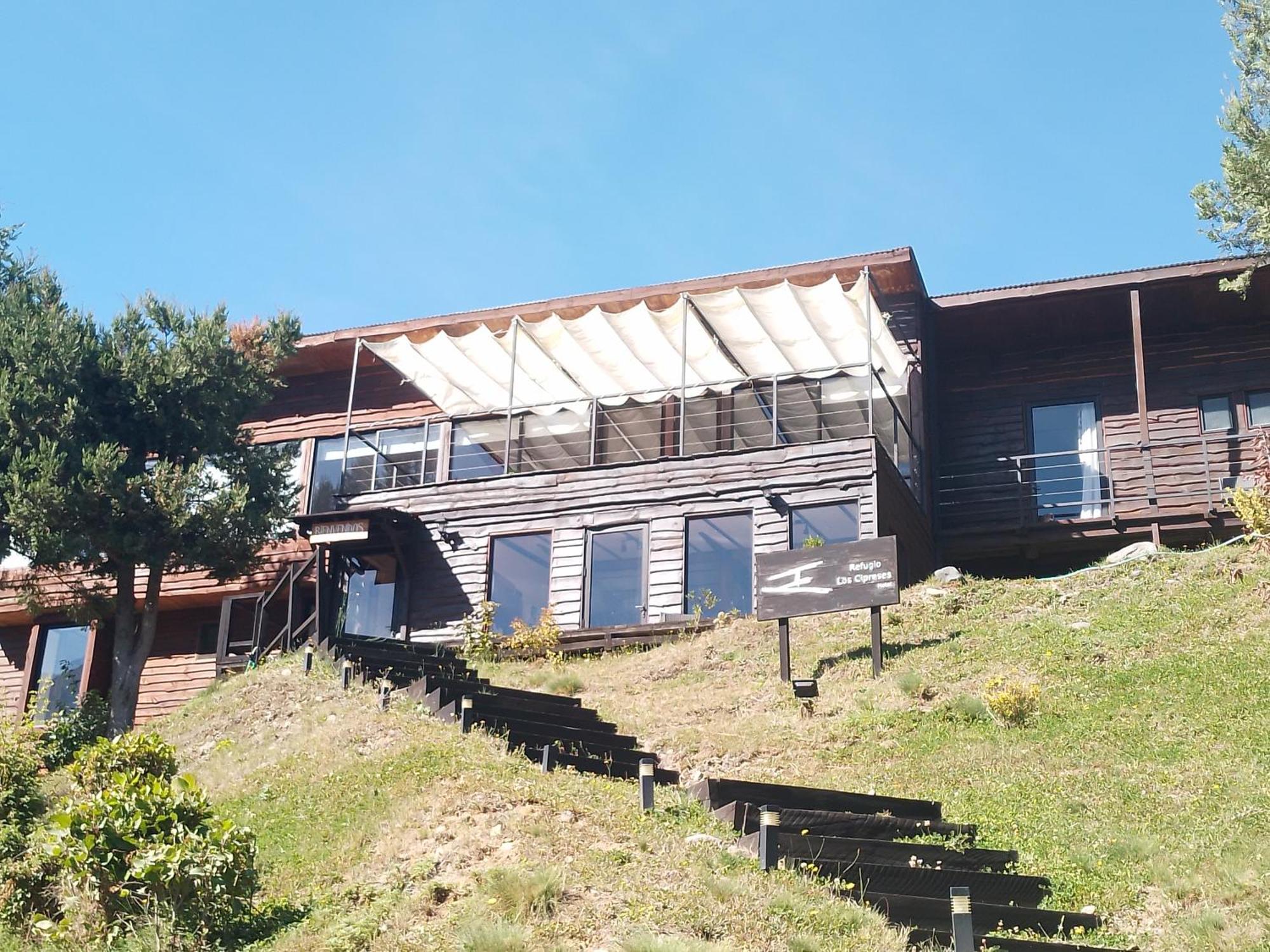 Refugio Los Cipreses Hotel Futaleufú Exteriör bild